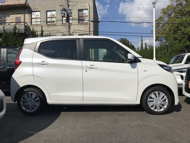 三菱 eKワゴン 3枚目