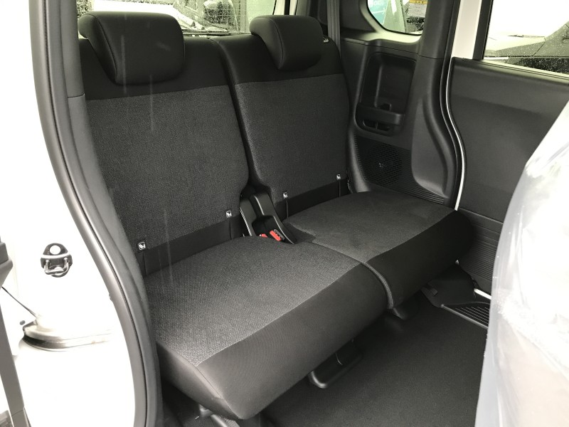 ホンダ N BOX 12枚目