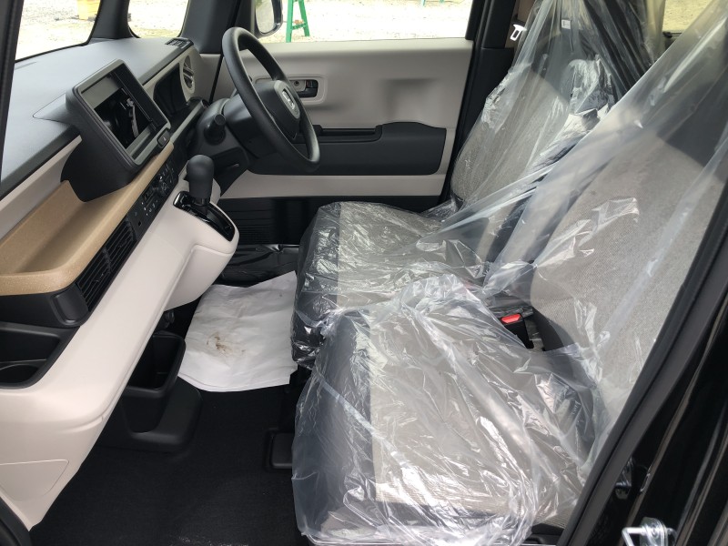 ホンダ N BOX 11枚目