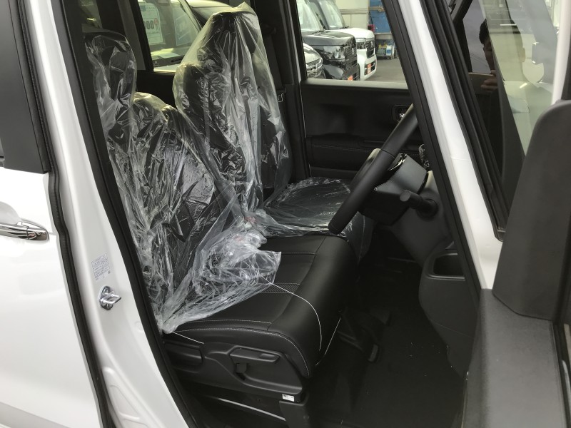 ホンダ N BOX 11枚目