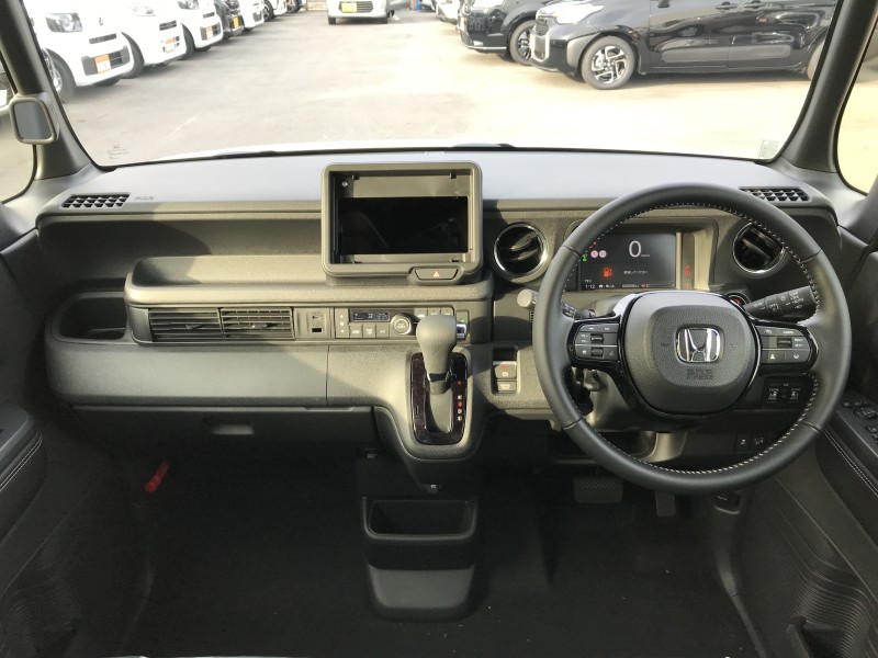 ホンダ N BOX 13枚目