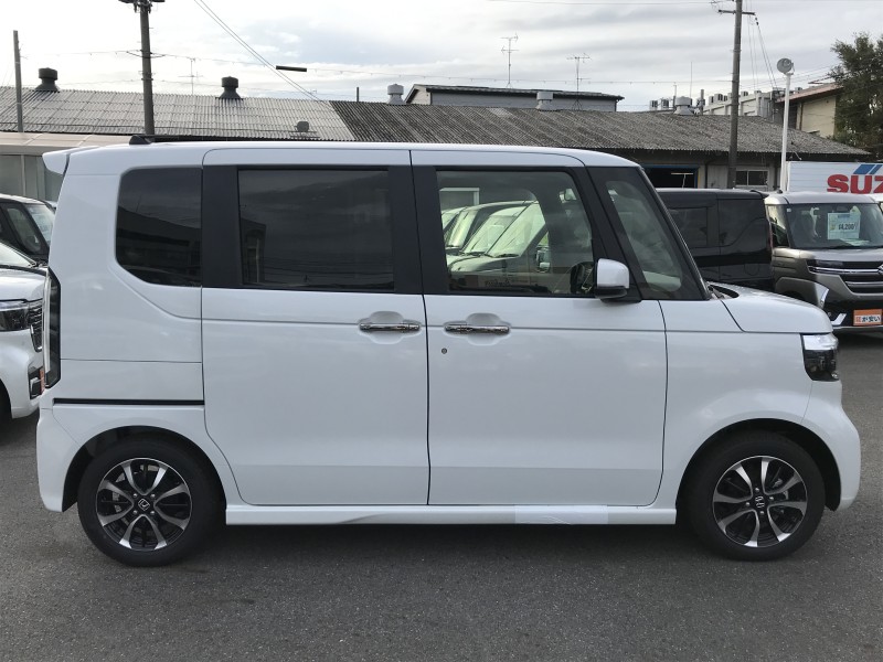 ホンダ N BOX 3枚目