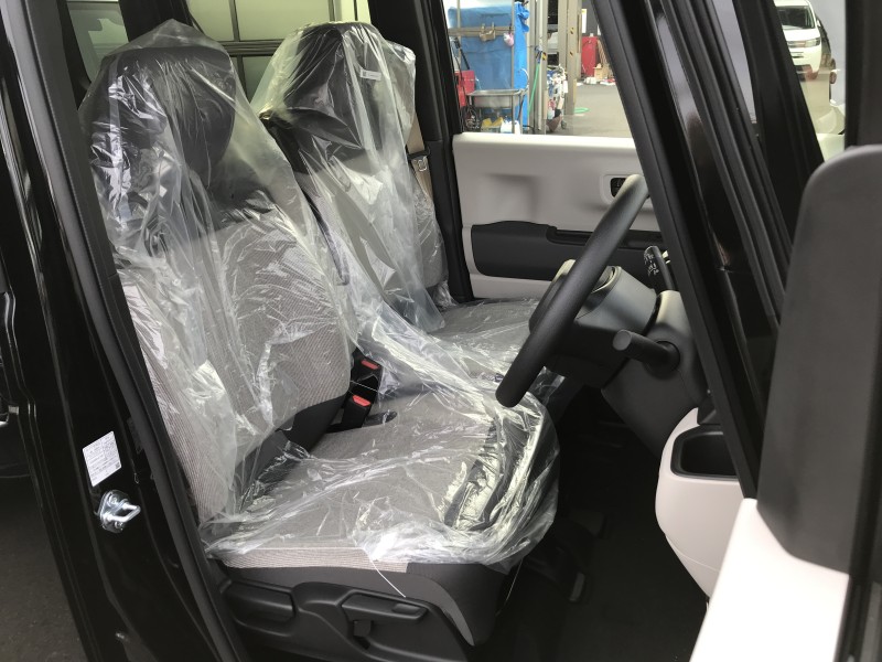 ホンダ N BOX 11枚目
