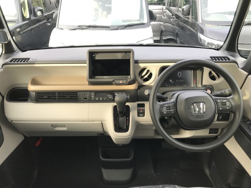 ホンダ N BOX 13枚目