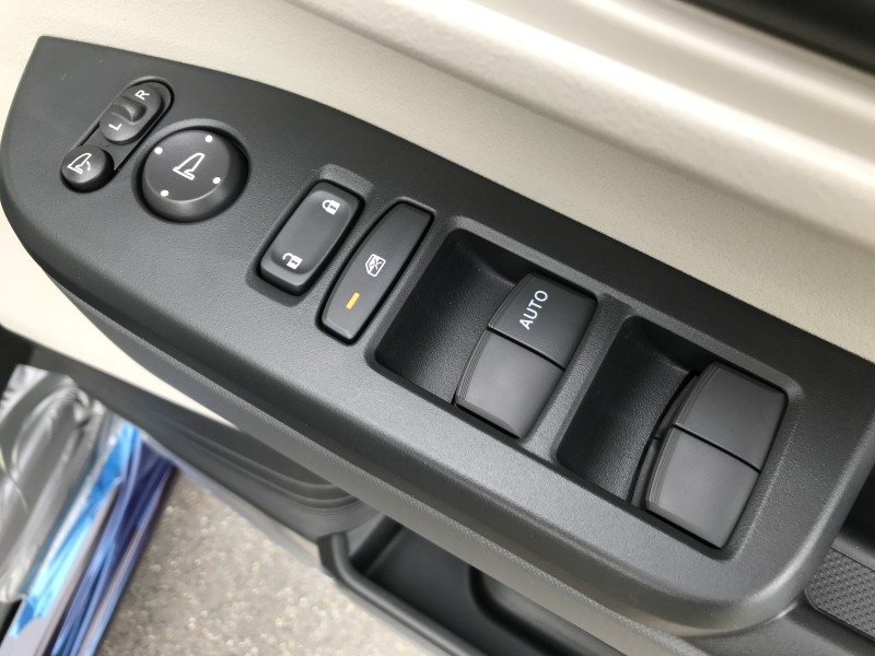 ホンダ N BOX 17枚目