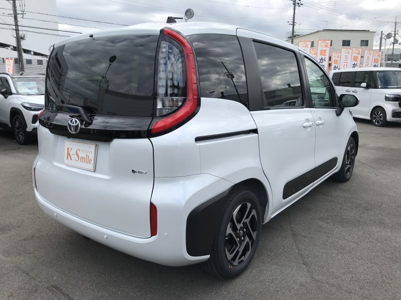 トヨタ シエンタ 4枚目