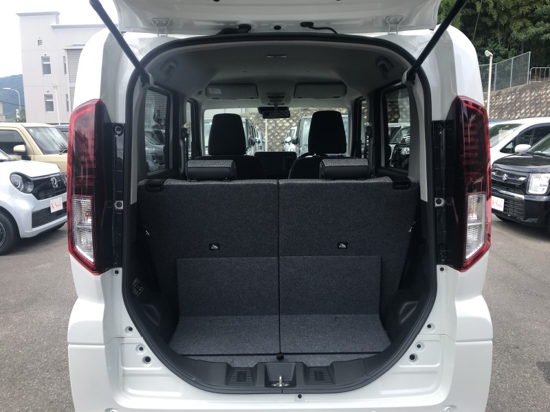 スズキ スペーシア 9枚目