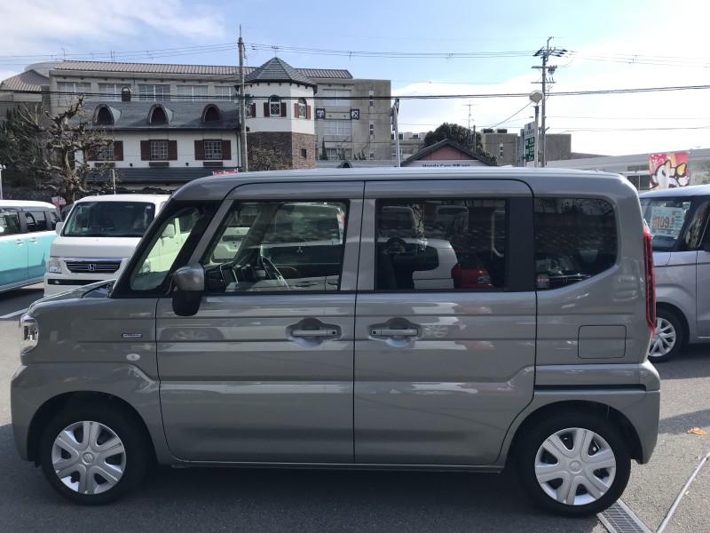 スズキ スペーシア 7枚目