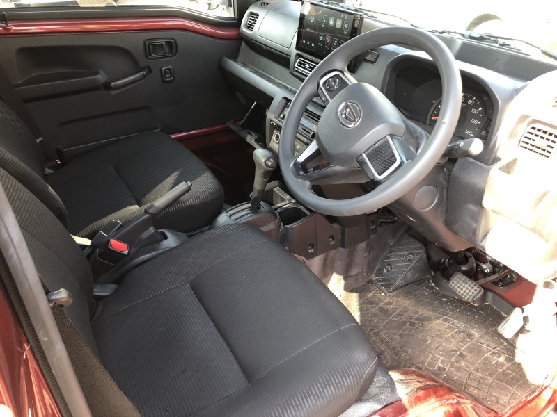 ダイハツ ハイゼット 9枚目