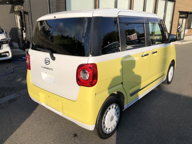 ダイハツ ムーヴキャンバス 2枚目