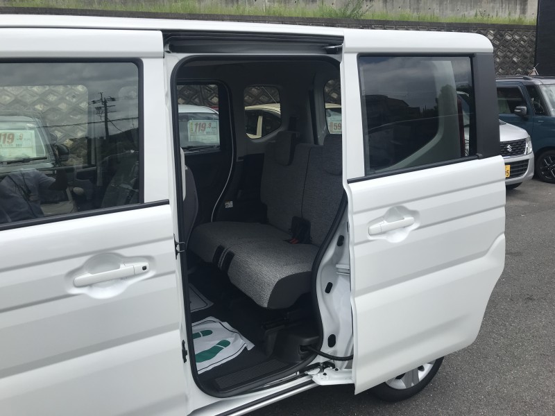 スズキ スペーシア 13枚目