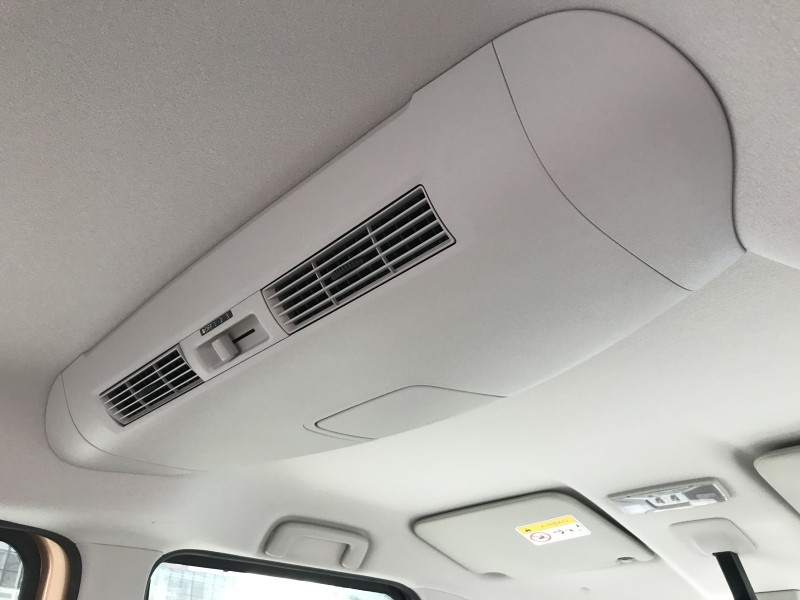 三菱 eKスペース 8枚目