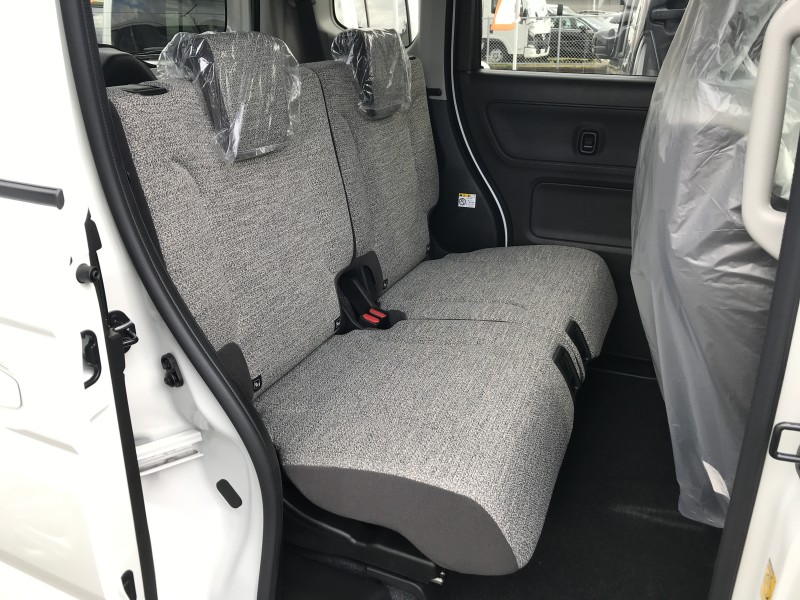 スズキ スペーシア 9枚目