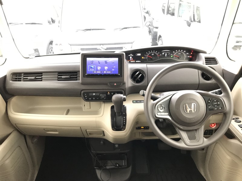 ホンダ N BOX 13枚目