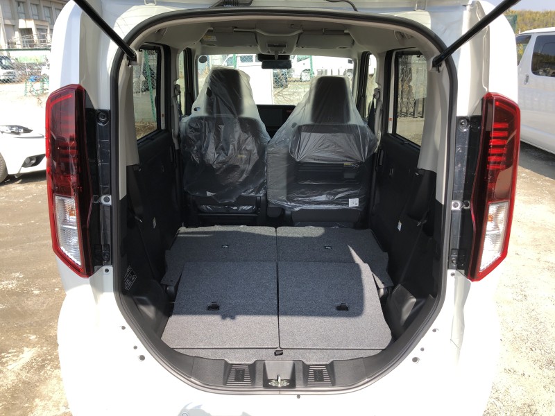 スズキ スペーシア 9枚目