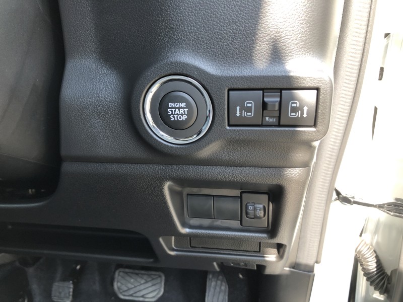 スズキ スペーシア 17枚目