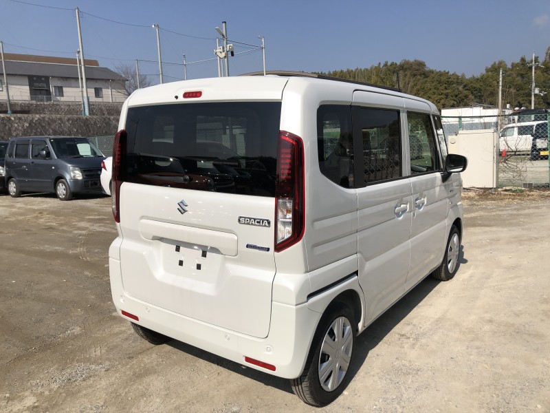 スズキ スペーシア 4枚目
