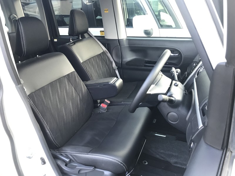 ダイハツ タント 11枚目