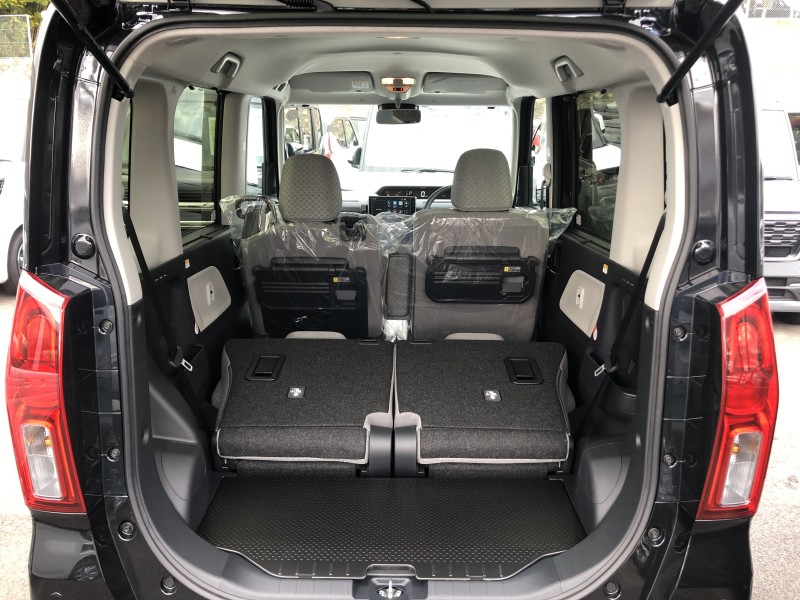 ダイハツ タント 9枚目