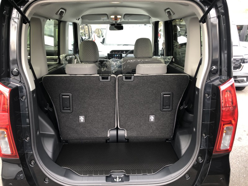 ダイハツ タント 8枚目