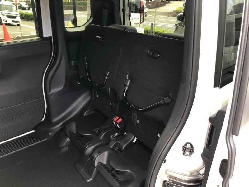 ホンダ N BOX 9枚目