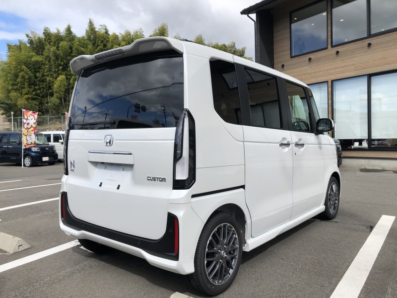 ホンダ N BOX 2枚目