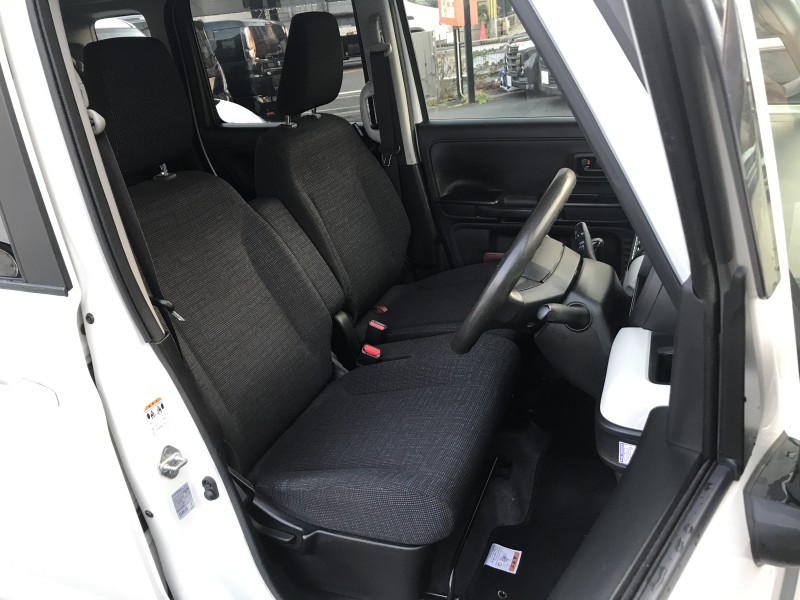 スズキ スペーシア 11枚目