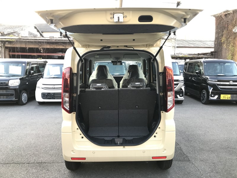 スズキ スペーシア 6枚目