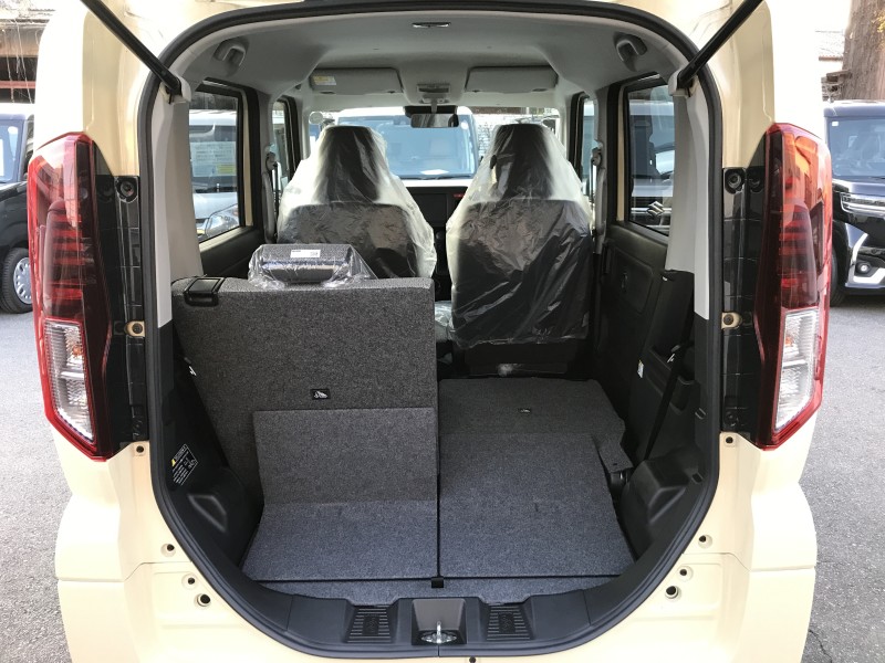 スズキ スペーシア 7枚目