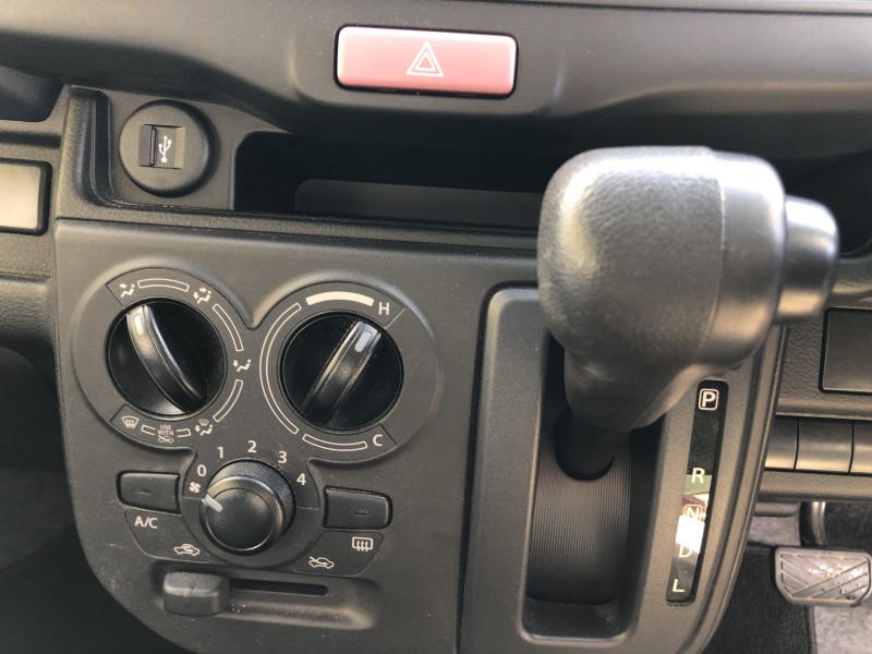 スズキ アルト 16枚目