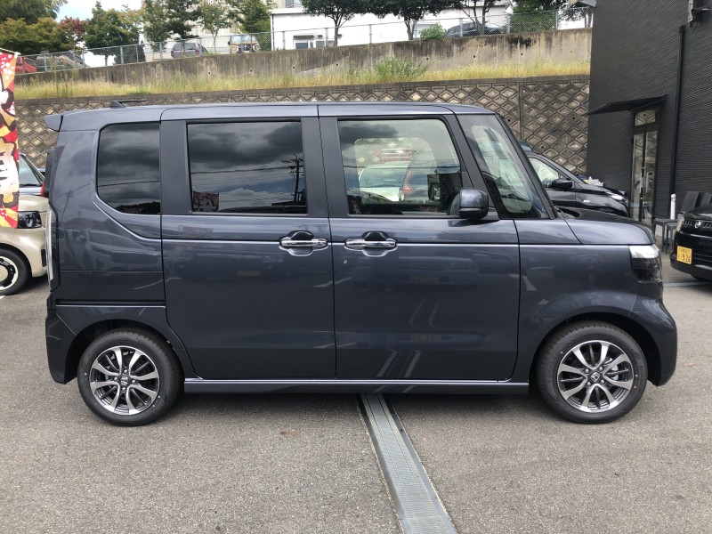 ホンダ N BOX 3枚目