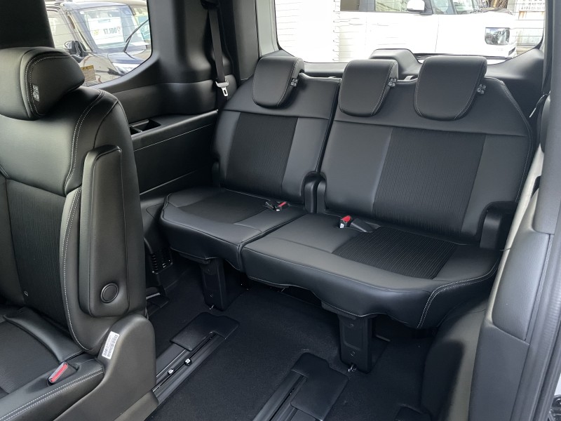 ホンダ ステップワゴンスパーダ 12枚目