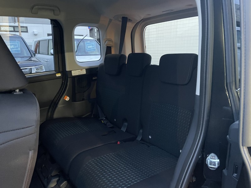 トヨタ ルーミー 9枚目