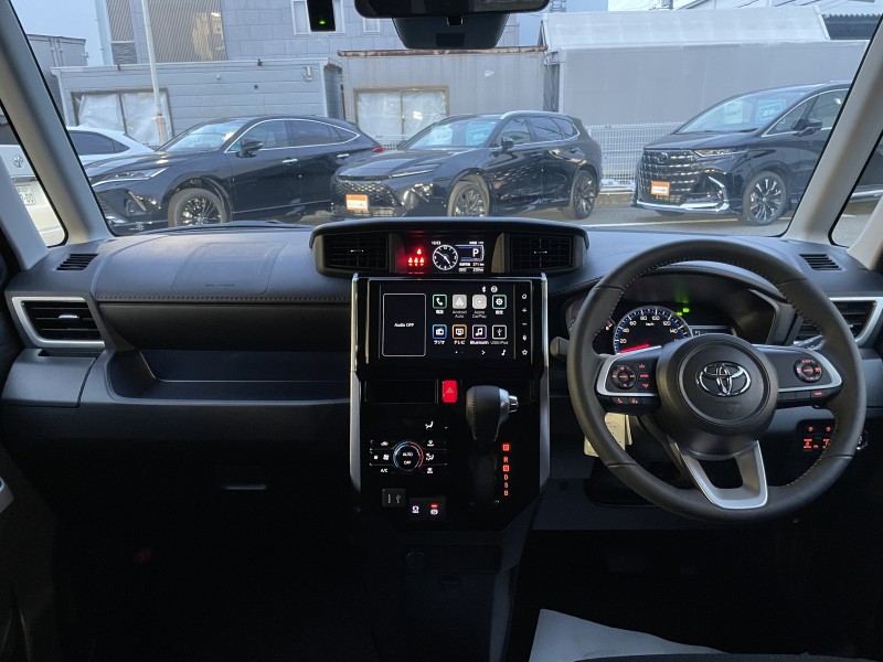 トヨタ ルーミー 10枚目