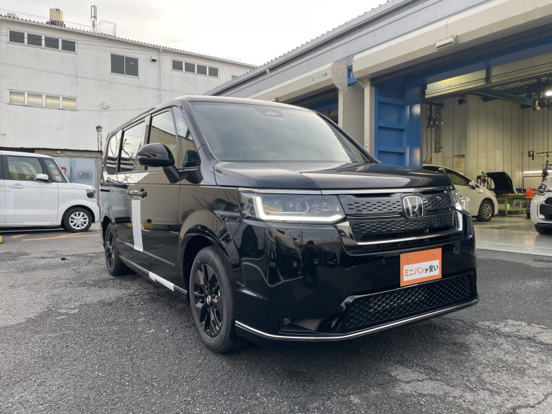 ホンダ ステップワゴンスパーダ 2枚目