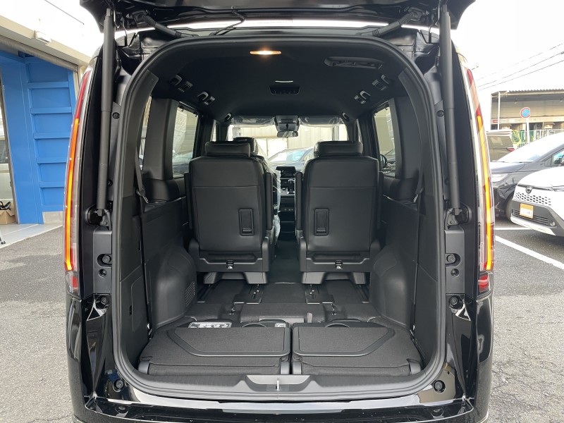 ホンダ ステップワゴンスパーダ 6枚目