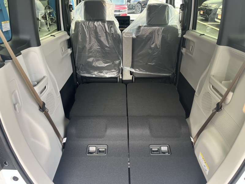 ホンダ N BOX 9枚目