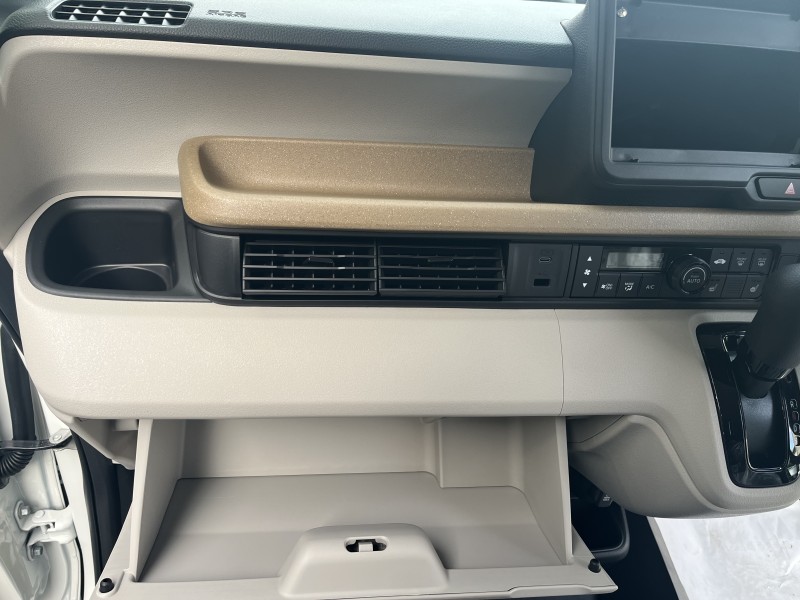 ホンダ N BOX 14枚目