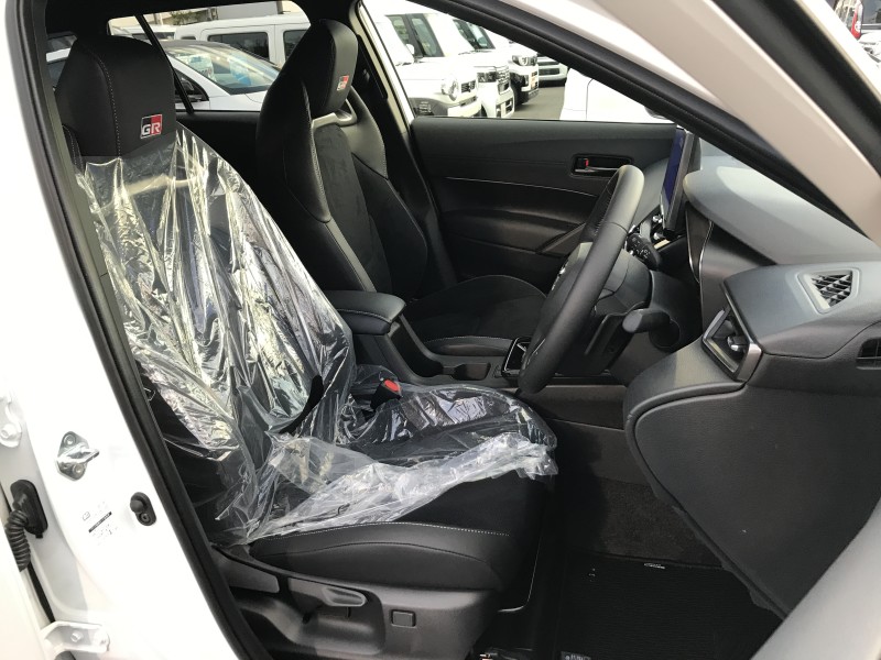 トヨタ カローラクロス 13枚目