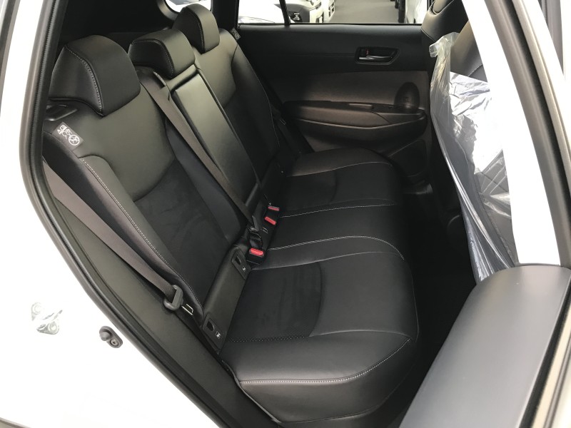 トヨタ カローラクロス 14枚目