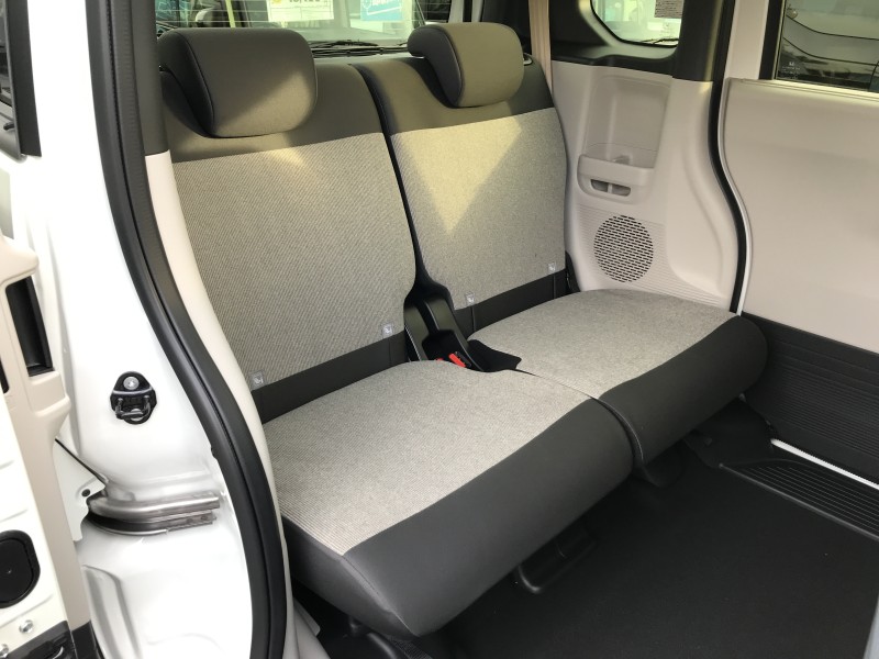 ホンダ N BOX 13枚目