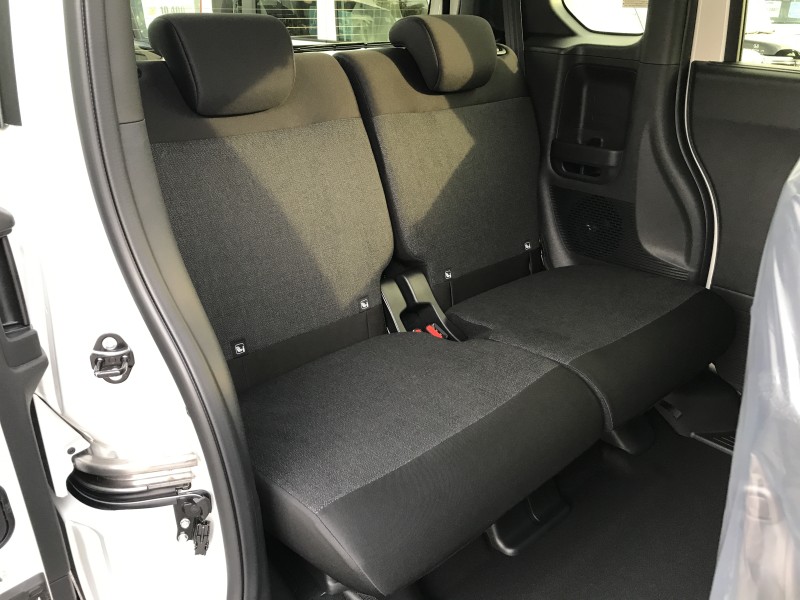 ホンダ N BOX 13枚目