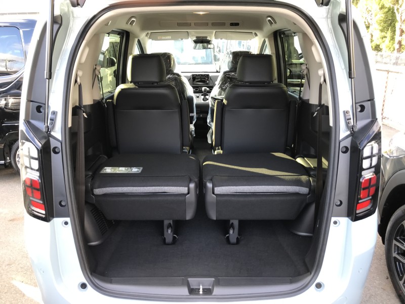 ホンダ フリード 7枚目