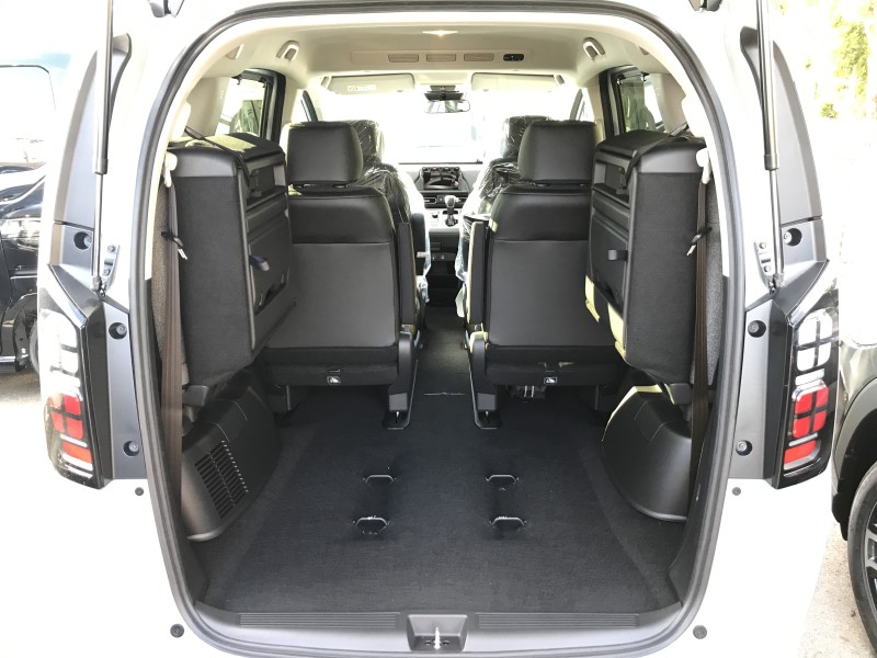 ホンダ フリード 8枚目