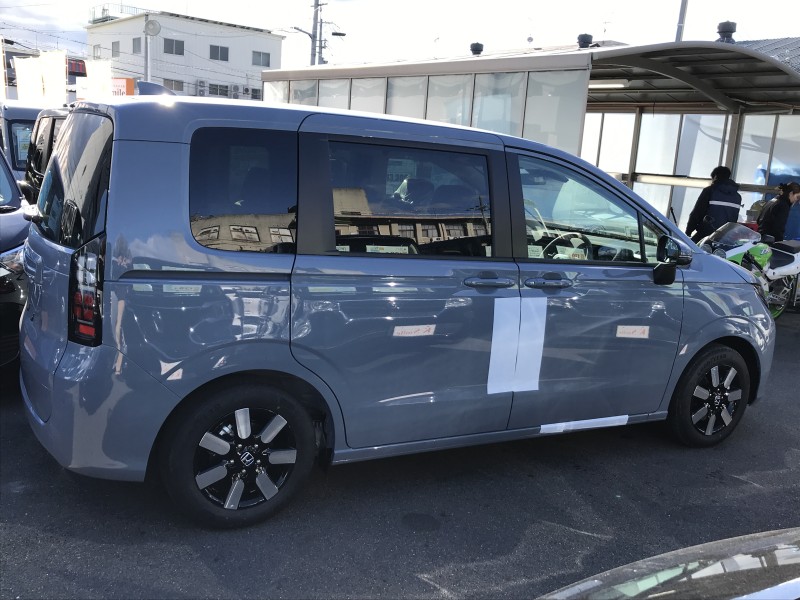 ホンダ フリード 3枚目