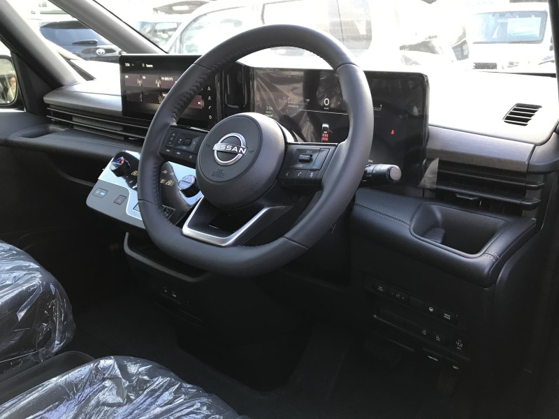 ニッサン セレナ 18枚目