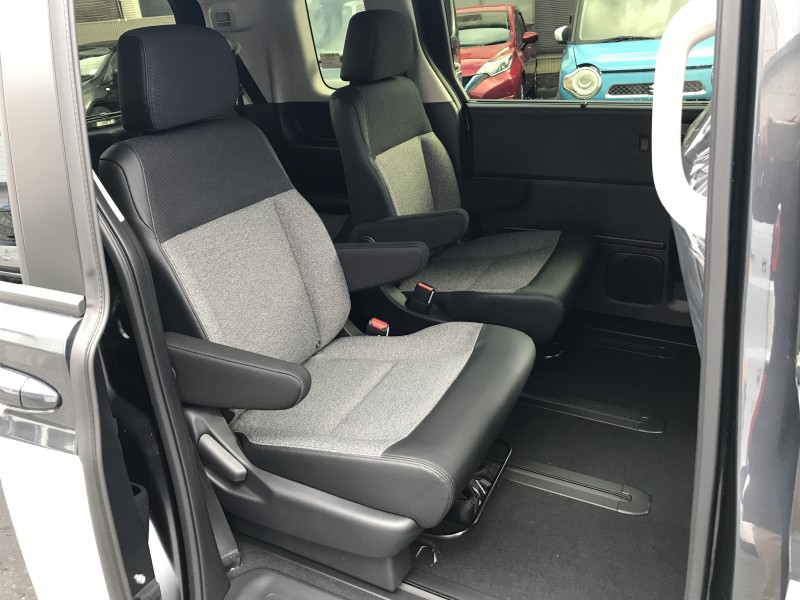 ホンダ フリード 15枚目