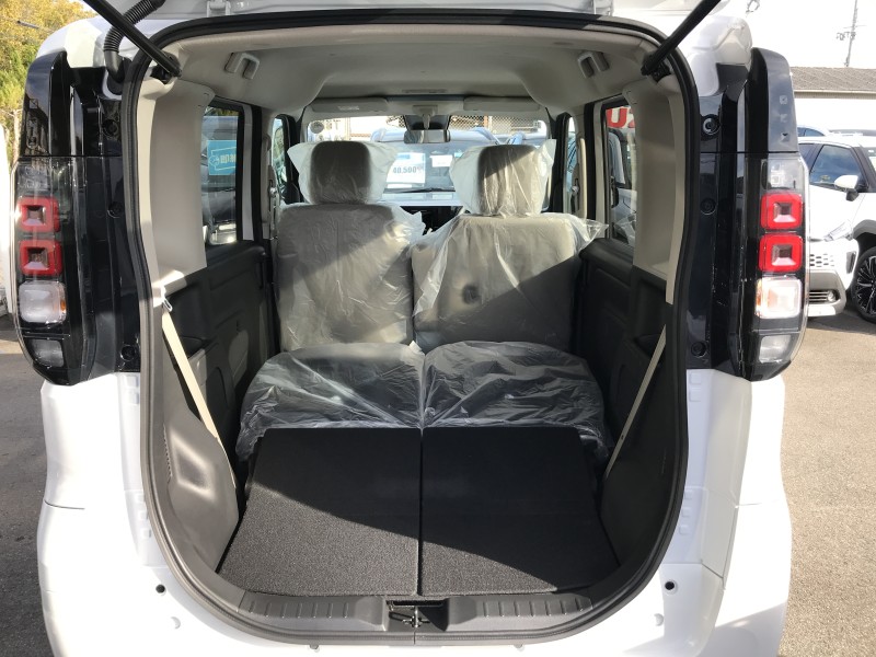 ニッサン ルークス 8枚目