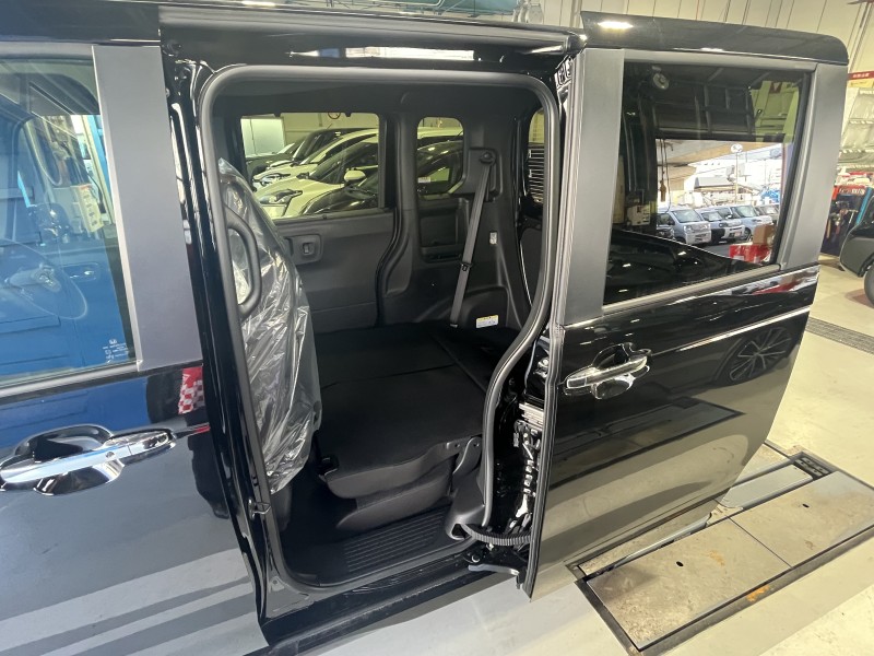 ホンダ N BOX 12枚目