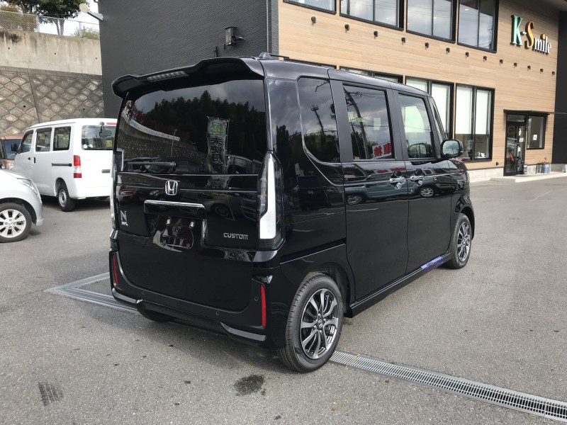 ホンダ N BOX 4枚目